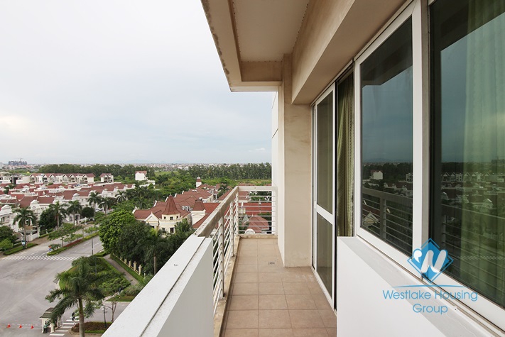 153 sqm - Nice apartment for rent in Ciputra area 